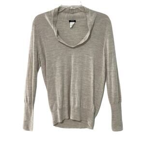 J. Crew Women’s Sweater M 100% Merino Wool Gray Lightweight Classic Preppy